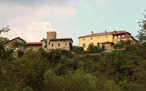  Castello Di Strambinello  Strambinello